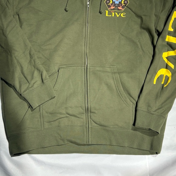 Olive Green Graphic Hoodie with Skull Design - Picture 5 of 7